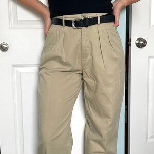 GAP | Vintage Khaki Classic Fit Pants | Size 4